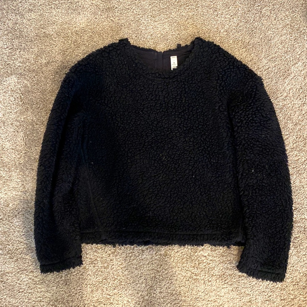 Lululemon- black fuzzy sweatshirt